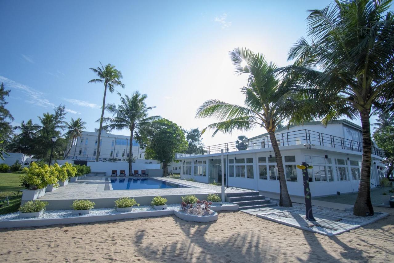Manara Beach Resort Берувала Екстериор снимка